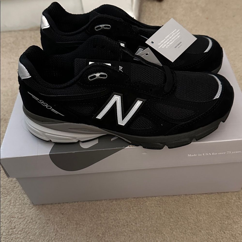 NWT New balance 990 black men’s 5.5